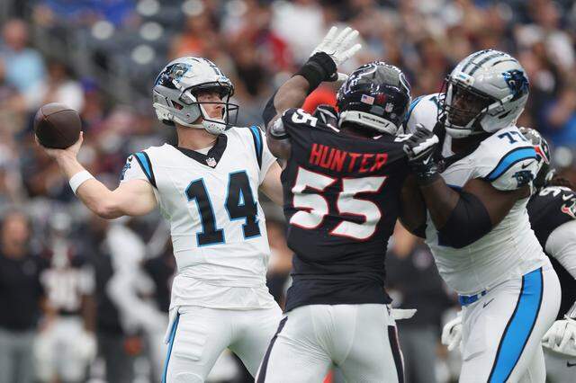 Carolina Panthers offensive tackle Yosh Nijman during a 2025 preseason game in Houston.